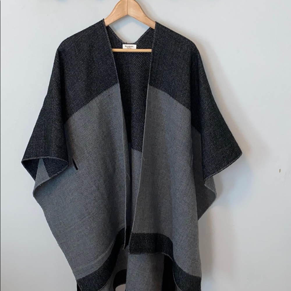 Black & grey warm cozy belted bohemian poncho